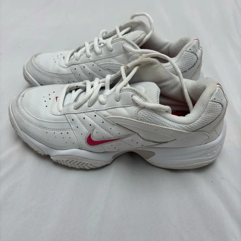 Nike City Court III White and Pink Women's Sneakers